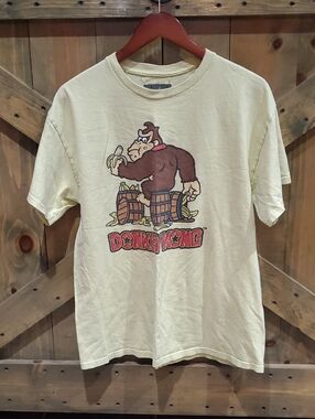 Nintendo Donkey Kong Graphic Tee - Faded Yellow Brown Distressed Vintage Video